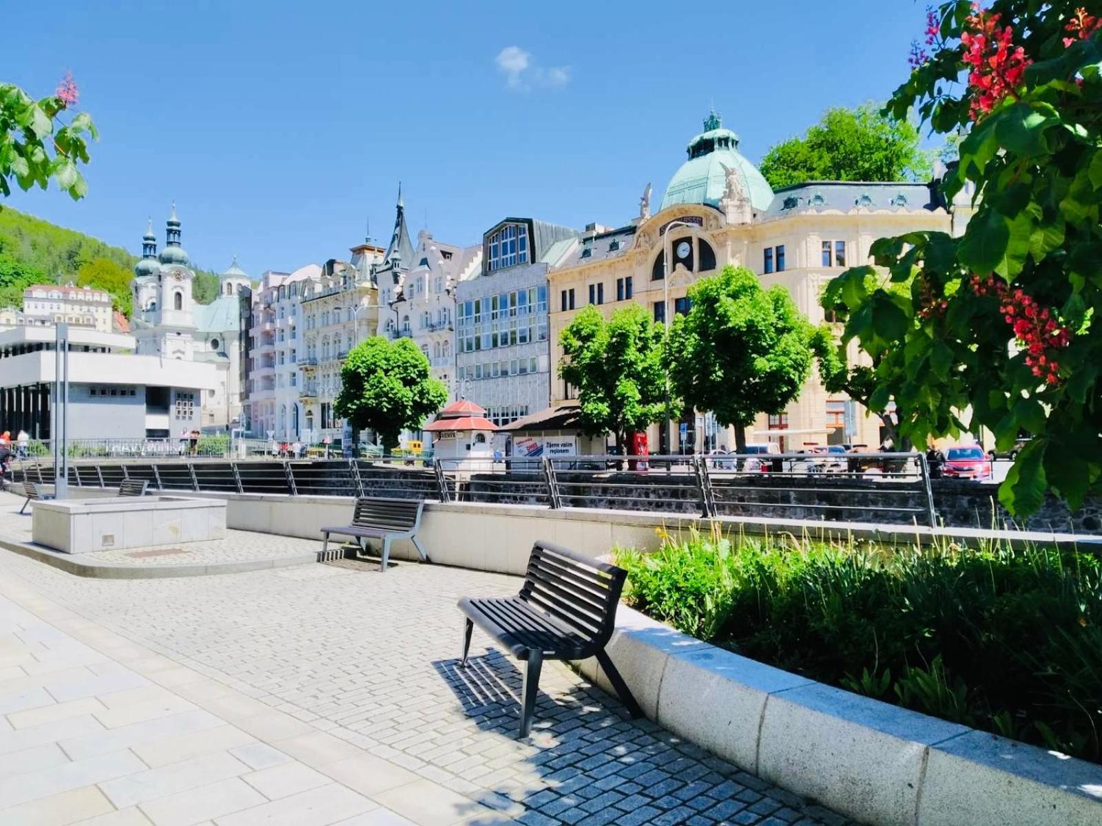 Romanceart Apartments Karlovy Vary Extérieur photo